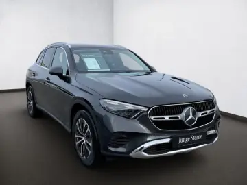 MERCEDES-BENZ GLC 220 d 4M