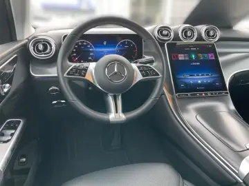 MERCEDES-BENZ GLC 220 d 4M