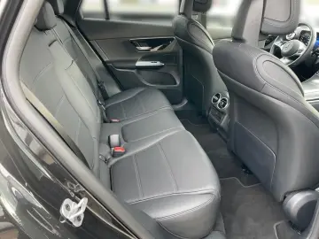 MERCEDES-BENZ GLC 220 d 4M