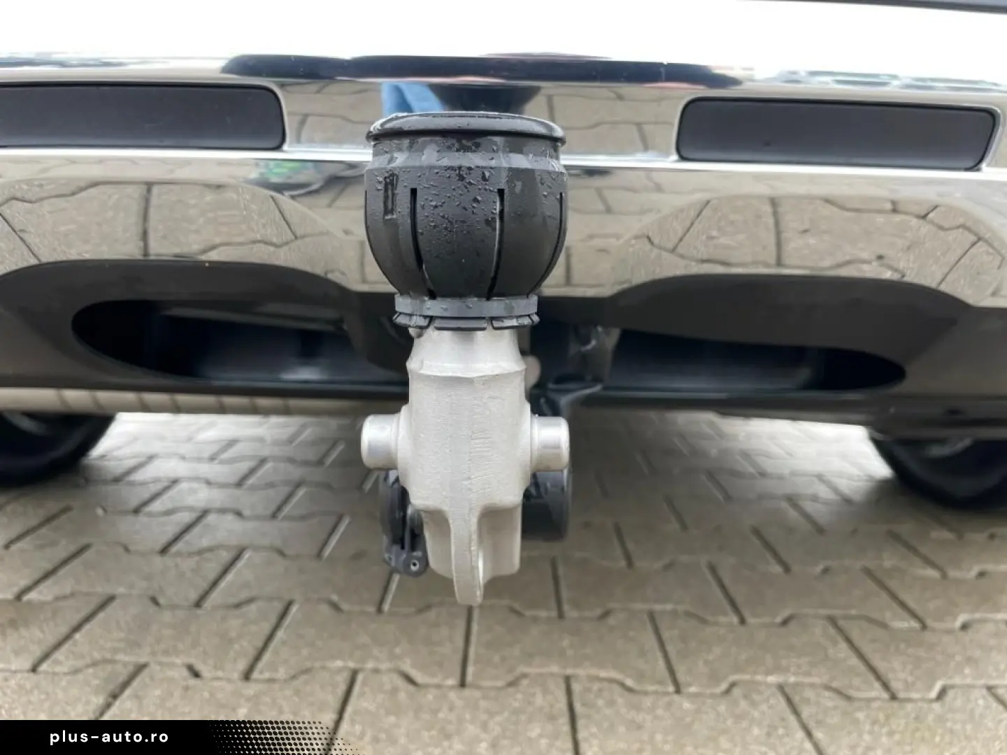 MERCEDES-BENZ GLC 220 d 4M