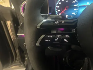 MERCEDES-BENZ E 53 AMG Coupé 4M ACC Pano Burm HUD Massage