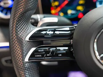 MERCEDES-BENZ E 53 AMG 4M  Cabrio Night Burmester