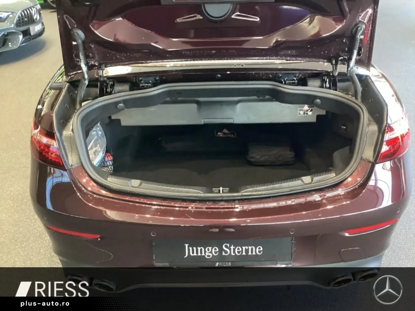 MERCEDES-BENZ E 53 AMG 4M TOP - Ausstattung