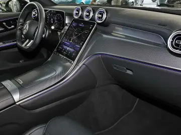 MERCEDES-BENZ GLC 200 4M AMG