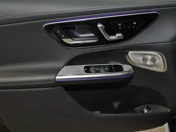 MERCEDES-BENZ GLC 200 4M AMG