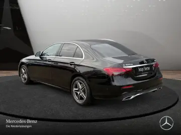 MERCEDES-BENZ E 300 de 4M AMG MBUX PANO FAHRASSIST LED 360