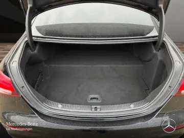 MERCEDES-BENZ E 300 de 4M AMG MBUX PANO FAHRASSIST LED 360