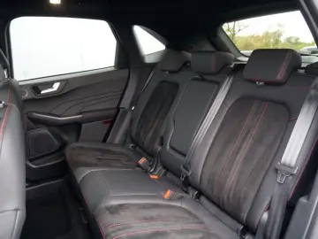 FORD Kuga 1.5 ST-Line X  Matrix HUD AHK Garantie