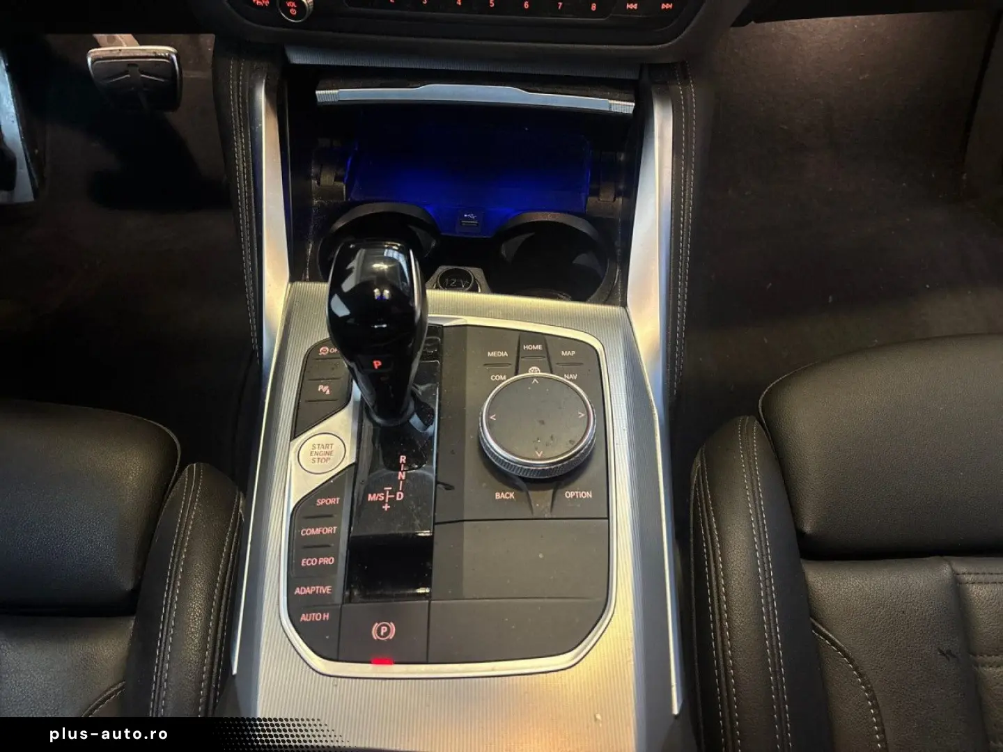 BMW M440i xDrive Gran Coupe AHK  HUD PaAss NAVI PDC