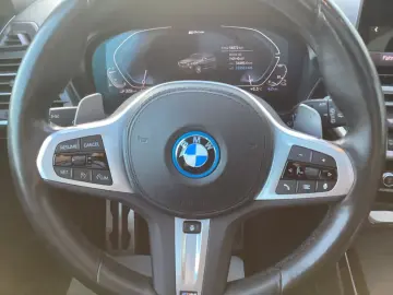 BMW X3 XDRIVE30E M Sportpaket HUD Panodach Navi Lede