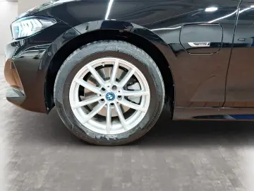 BMW 320e Limousine Navi Kamera Driv.Assist HiFi