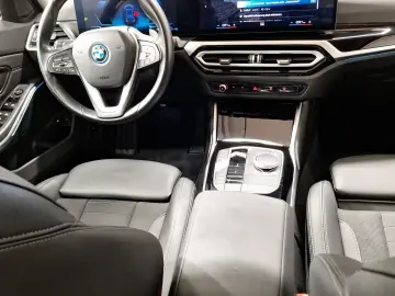 BMW 320e Limousine Navi Kamera Driv.Assist HiFi