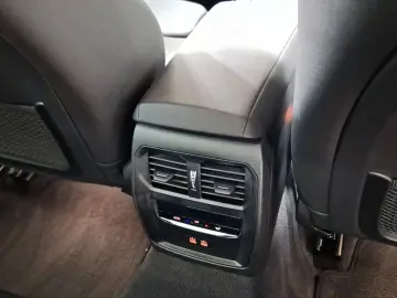 BMW 320e Limousine Navi Kamera Driv.Assist HiFi