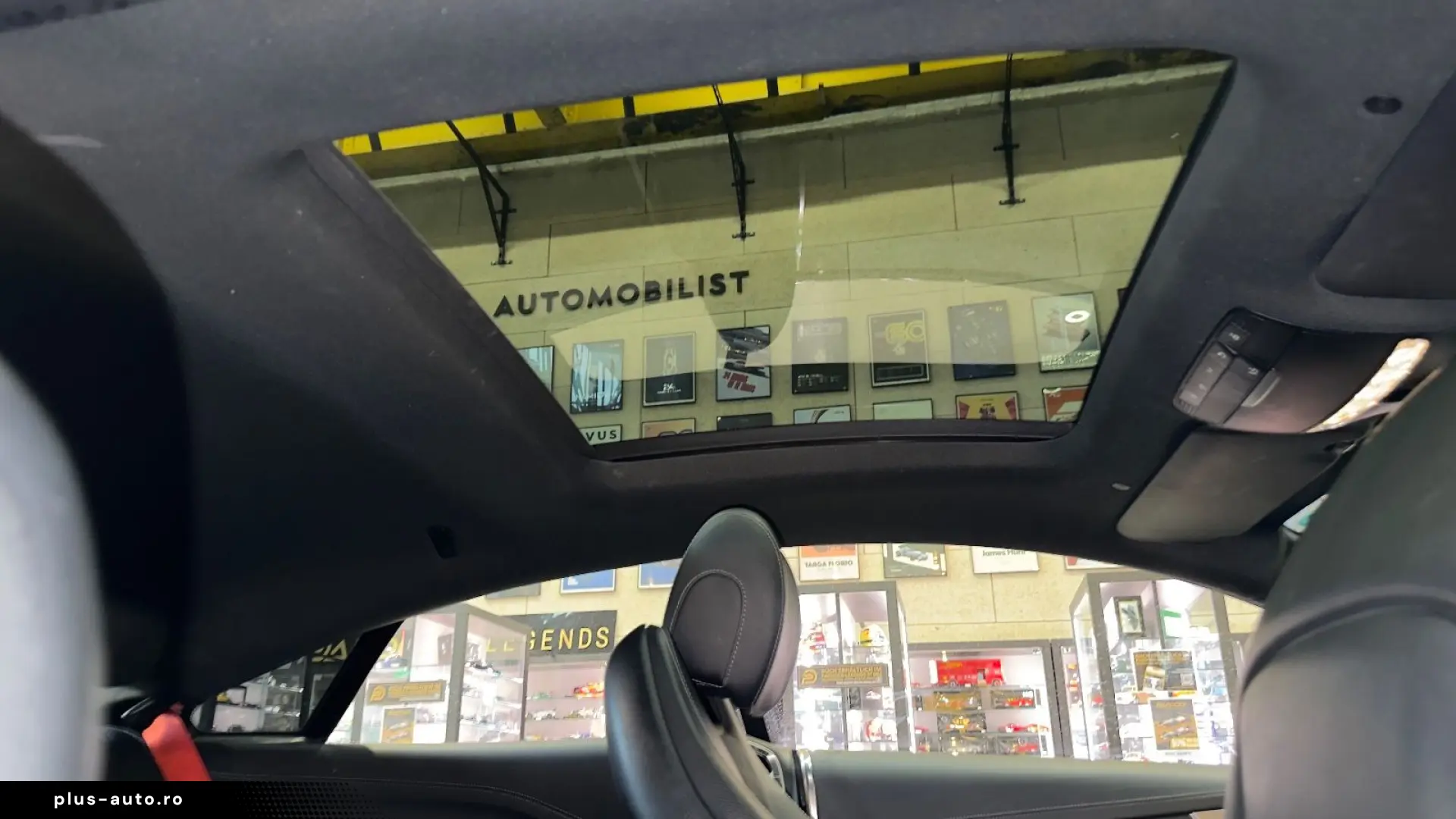 MERCEDES-BENZ E 300 Coupe weiss Matt Leder