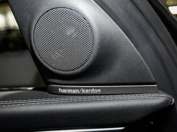 BMW XM 50e M Sport AHK 360 KAM RFK NAVI LED Laser