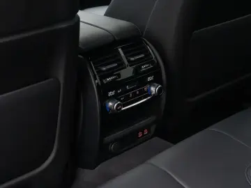 BMW M5 xD M Driver´s 360 DAB Belüftung MCarbKeramik