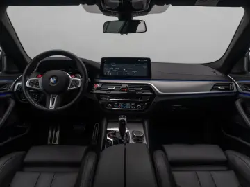 BMW M5 xD M Driver´s 360 DAB Belüftung MCarbKeramik