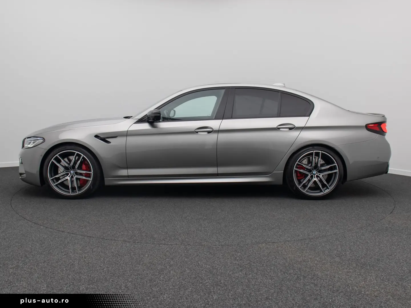 BMW M5 Competition 780PS 850NM 330km h Laser 360