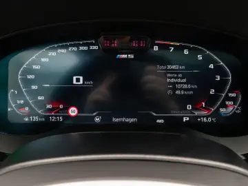 BMW M5 Competition 780PS 850NM 330km h Laser 360