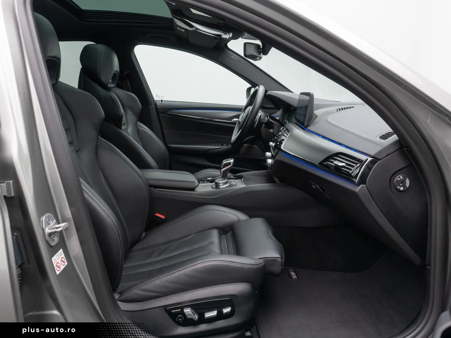 BMW M5 Competition 780PS 850NM 330km h Laser 360