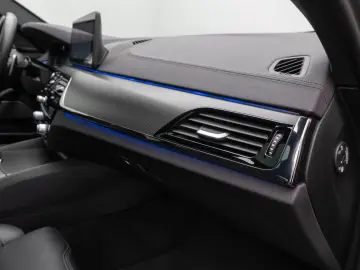 BMW M5 Competition 780PS 850NM 330km h Laser 360