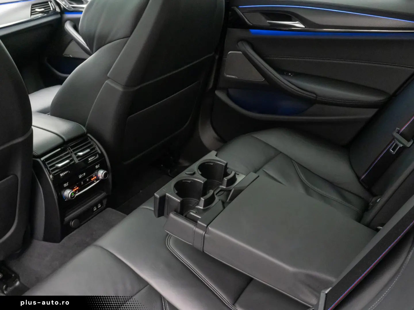 BMW M5 Competition 780PS 850NM 330km h Laser 360