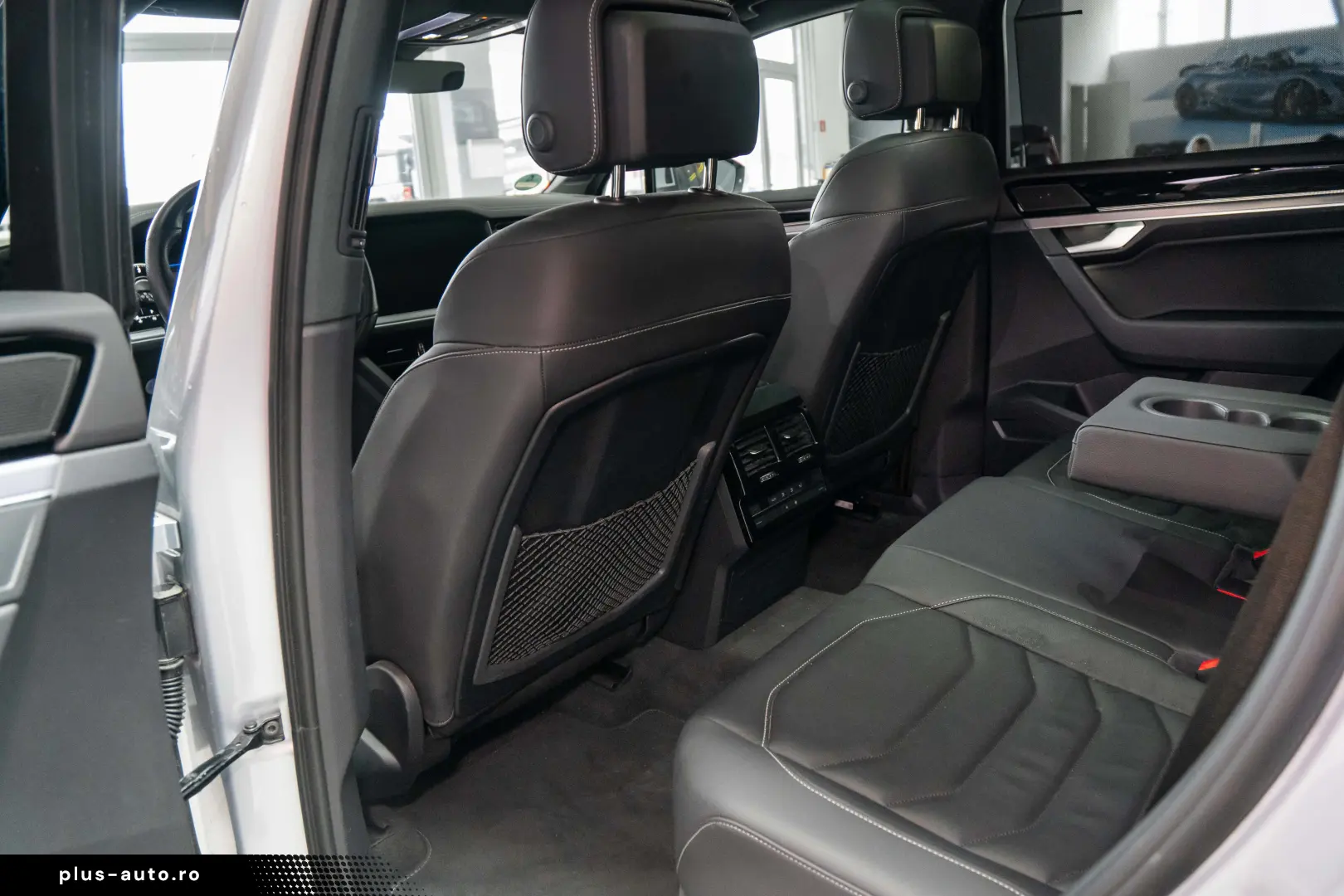 Touareg R-line 4Motion Pano Matrix