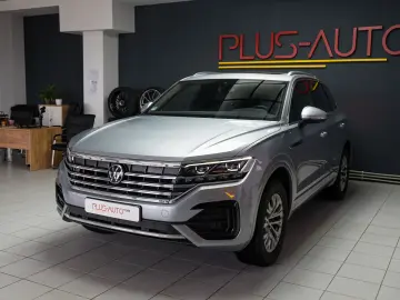 Touareg R-line 4Motion Pano Matrix