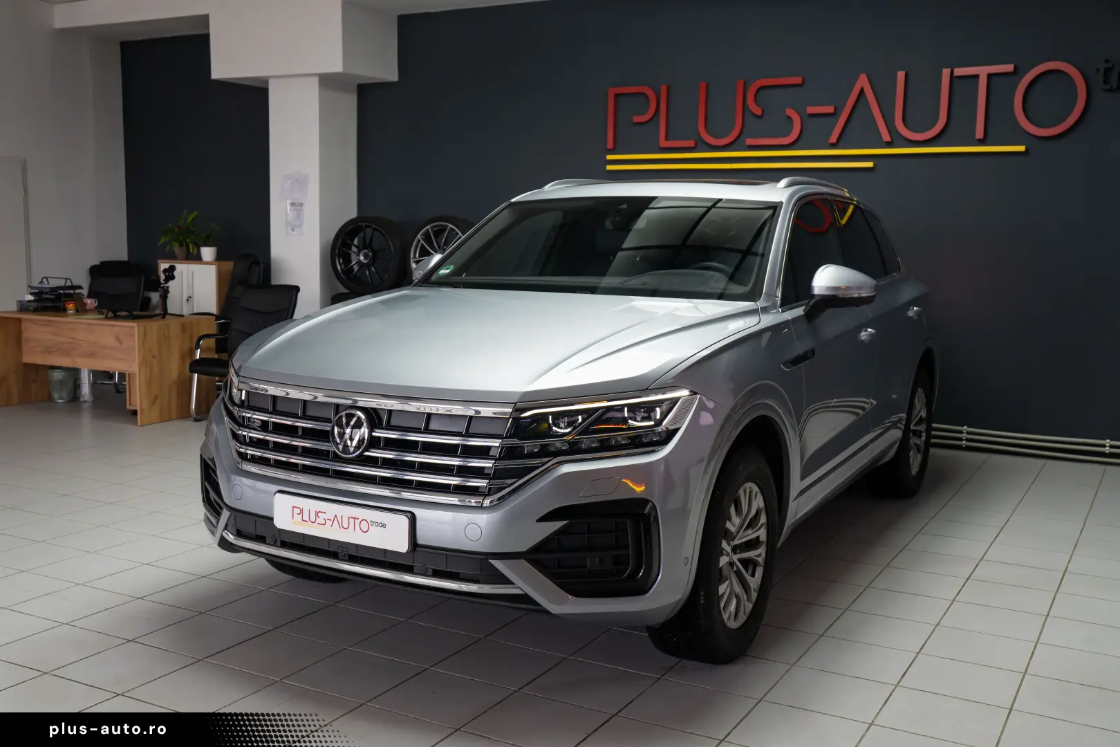 Touareg R-line 4Motion Pano Matrix