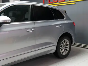 Touareg R-line 4Motion Pano Matrix