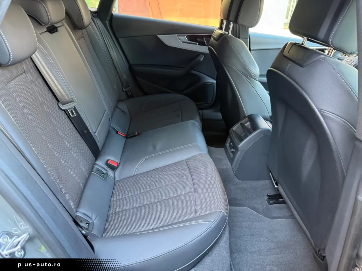 Audi A5 Sportback 35TDI S line business