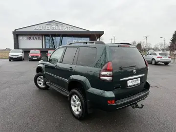 Toyota Land Cruiser J12