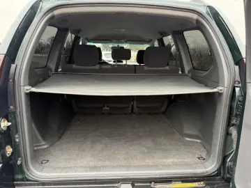 Toyota Land Cruiser J12