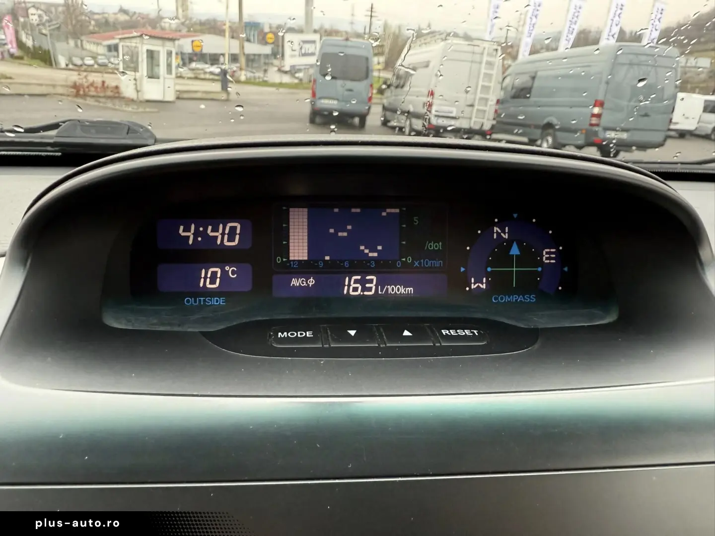 Toyota Land Cruiser J12