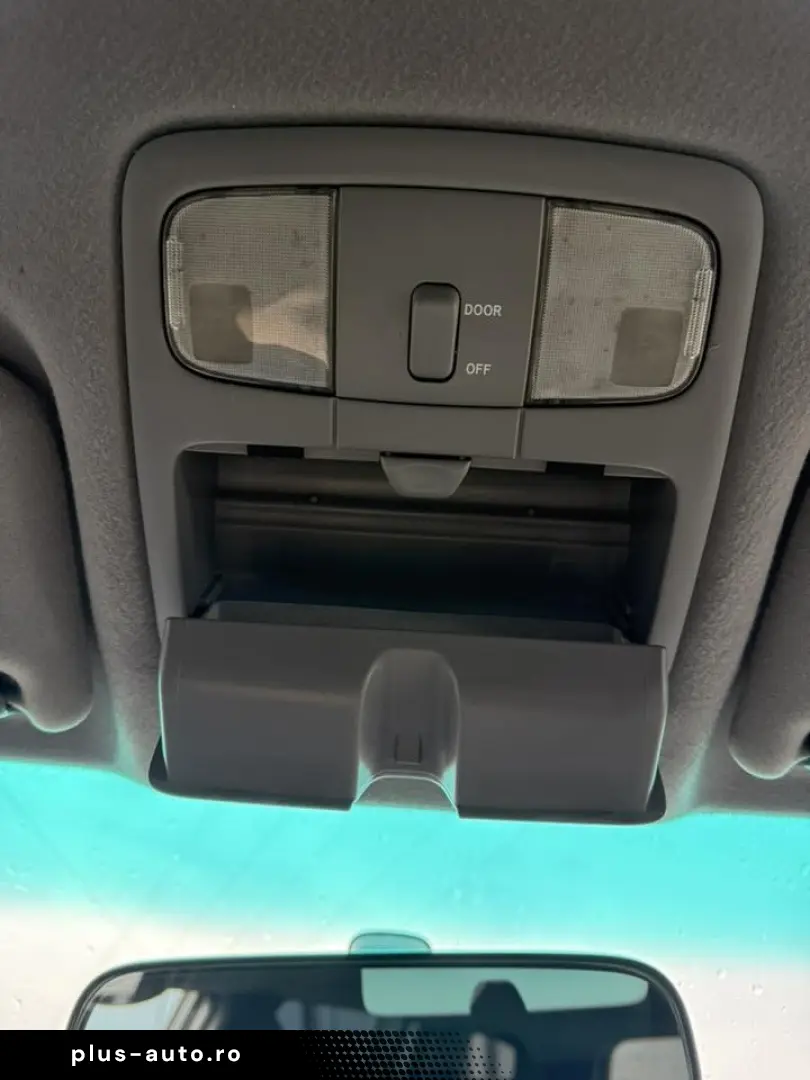 Toyota Land Cruiser J12