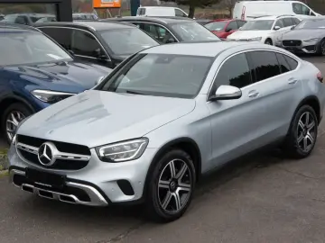 MERCEDES-BENZ GLC 200 Coupe 4M LED NAV KAM ARTICO 19Z