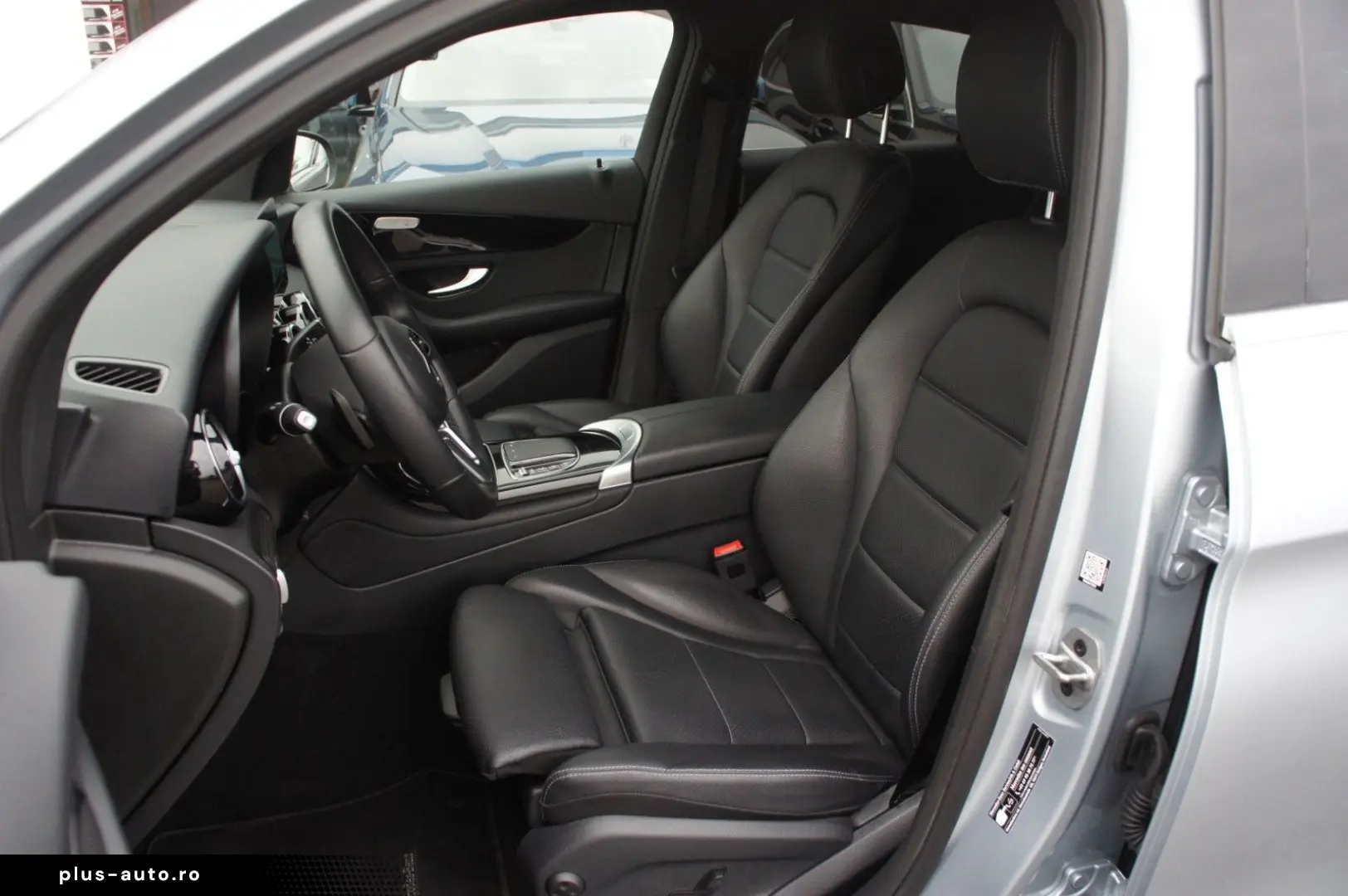 MERCEDES-BENZ GLC 200 Coupe 4M LED NAV KAM ARTICO 19Z