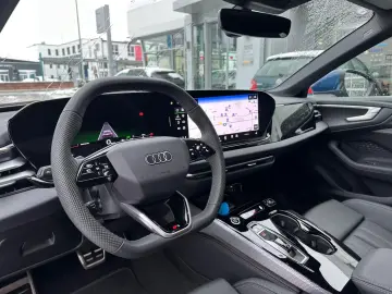 Audi A5 LIMOUSINE TFSI 204PS S LINE