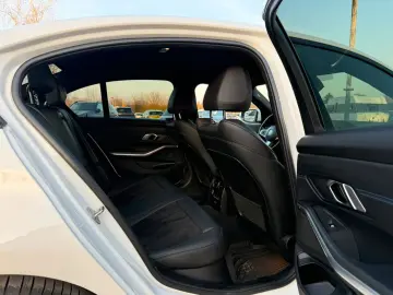 BMW 320e M Sport Navi APP Plug-in-Hybrid