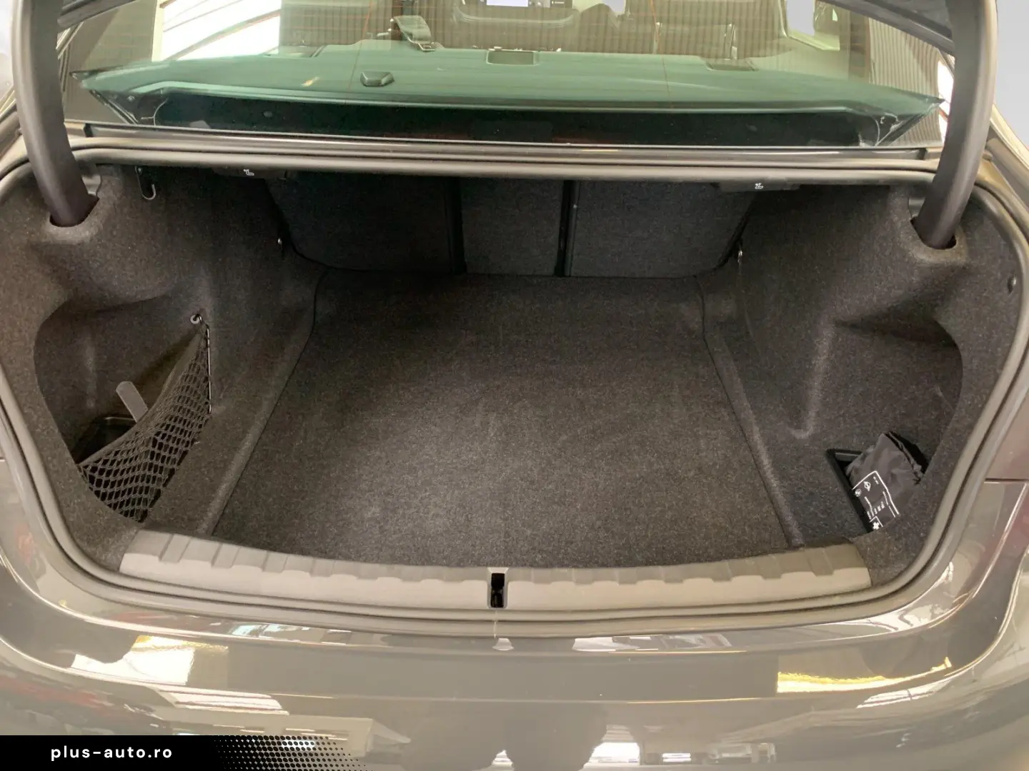 BMW 320d xDrive Lr. 405 - br. o.Anz. 48Mon 5`Km p.A.