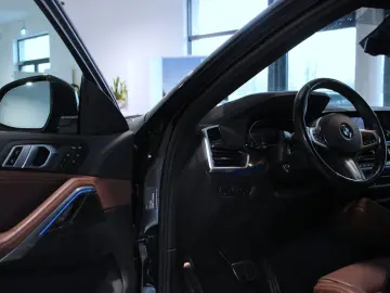 BMW X6 xDrive40d (G06) M Sport  Laser HUD AHK 360