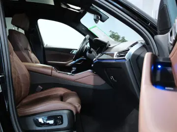 BMW X6 xDrive40d (G06) M Sport  Laser HUD AHK 360