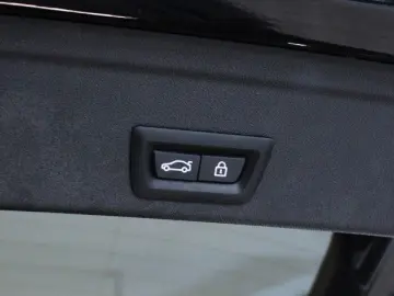 BMW X6 xDrive40d (G06) M Sport  Laser HUD AHK 360