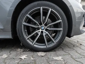 BMW 320d Aut. DA PA GSD LC Prof Memory Shadowline