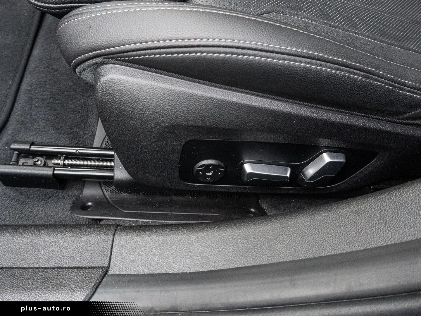 BMW 320d Aut. DA PA GSD LC Prof Memory Shadowline