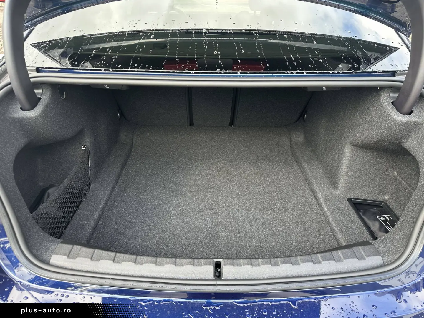 BMW 318i Limousine M Sportpaket DAB Komfortzg. Shz