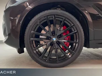 BMW X6 xDrive40d A M-Sport SkyLou AHK HUD IAL LM22