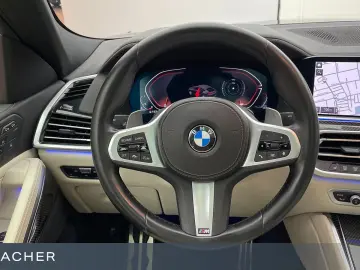 BMW X6 xDrive40d A M-Sport SkyLou AHK HUD IAL LM22