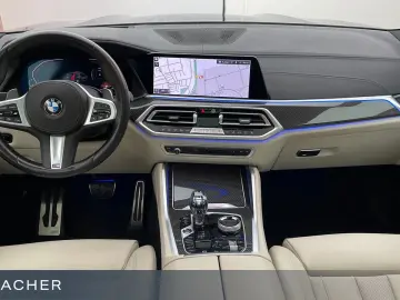 BMW X6 xDrive40d A M-Sport SkyLou AHK HUD IAL LM22