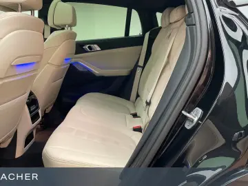 BMW X6 xDrive40d A M-Sport SkyLou AHK HUD IAL LM22
